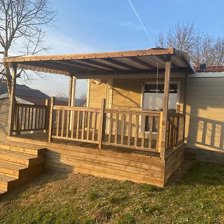 אתר קמפינג Val St Georges