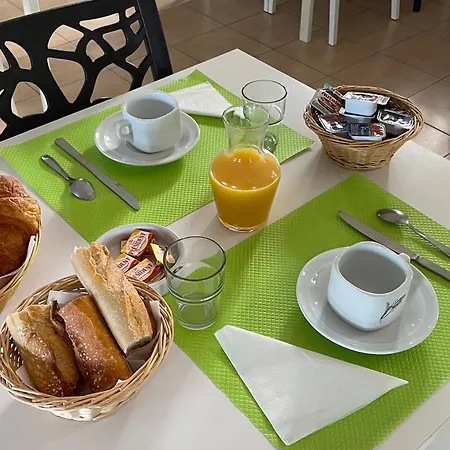 אתר קמפינג Val St Georges *