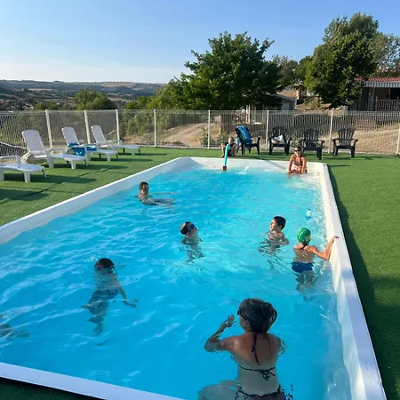 Κάμπινγκ Val St Georges Saint-Georges-de-Luzençon